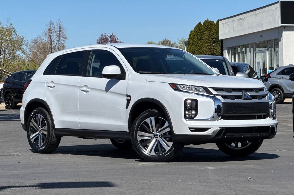 New 2026 Mitsubishi Outlander Sport 2.0 ES SUV