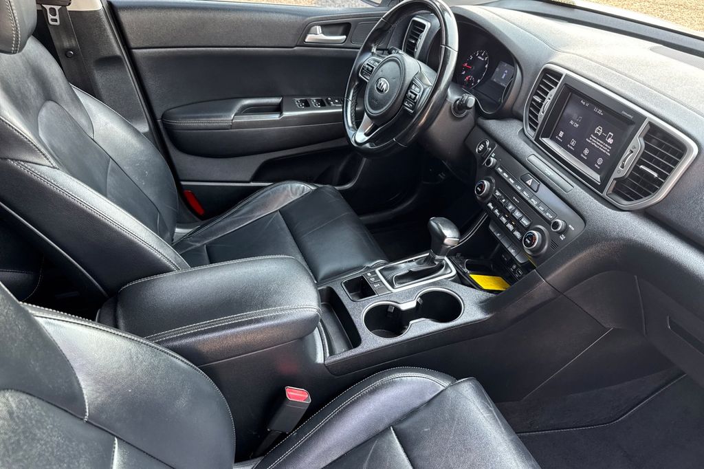 2017 Kia Sportage EX - Photo 16