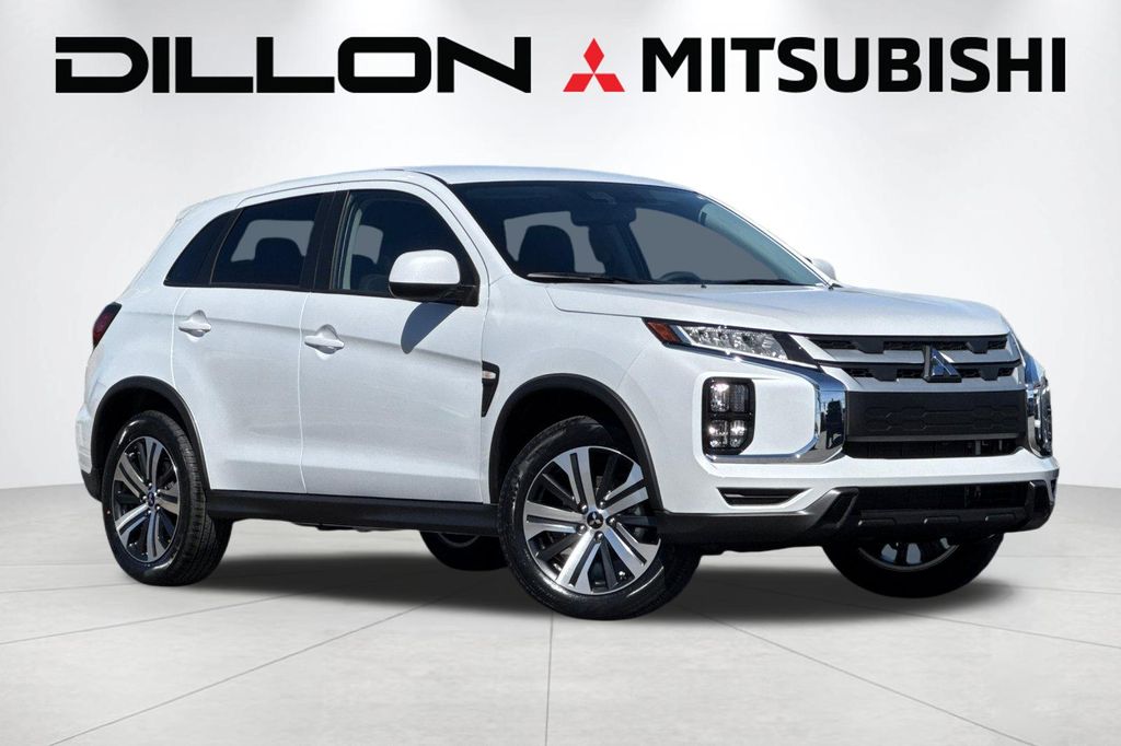 2026 Mitsubishi Outlander Sport 2.0 ES AWC CVT's photo