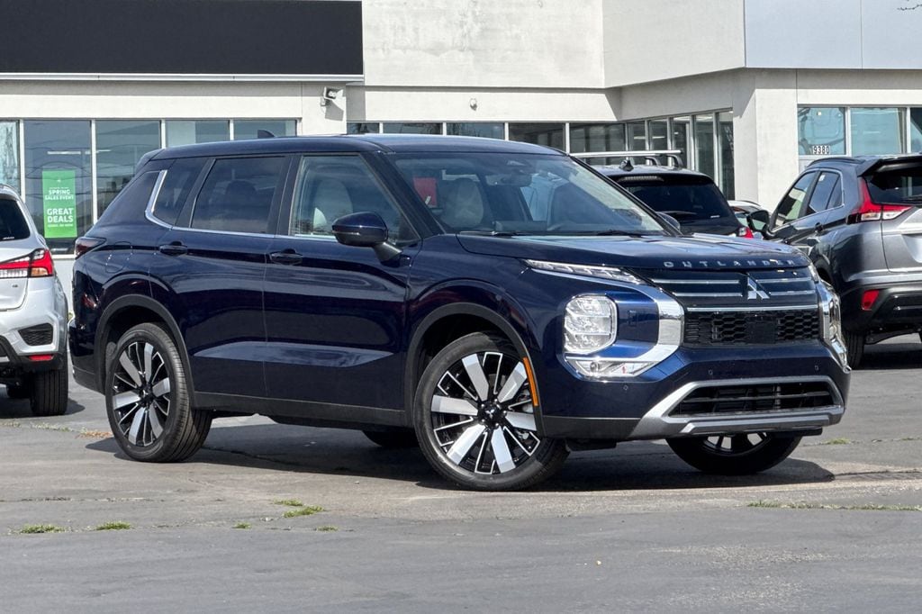 2026 Mitsubishi Outlander