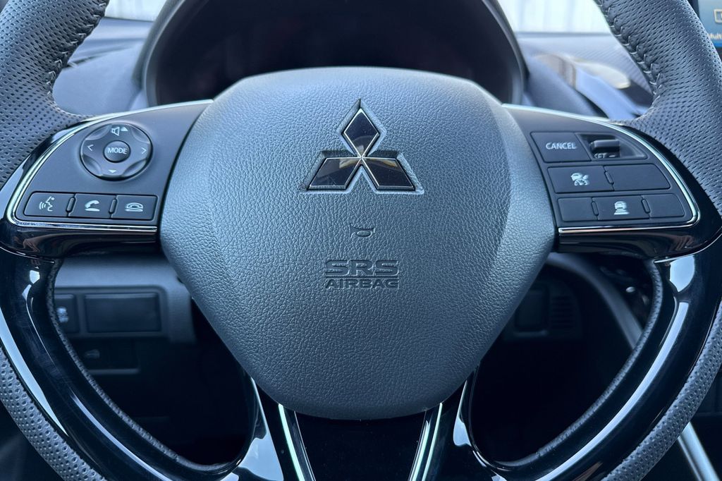 2026 Mitsubishi Eclipse Cross Black Edition - Photo 23