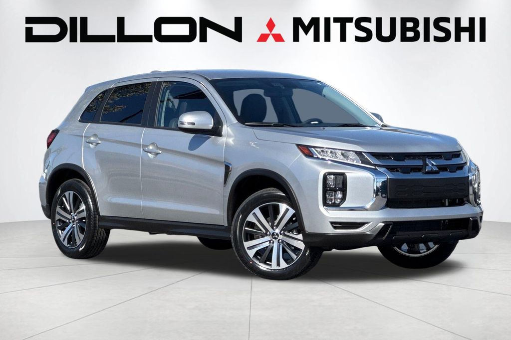 2026 Mitsubishi Outlander Sport 2.0 SE AWC CVT's photo