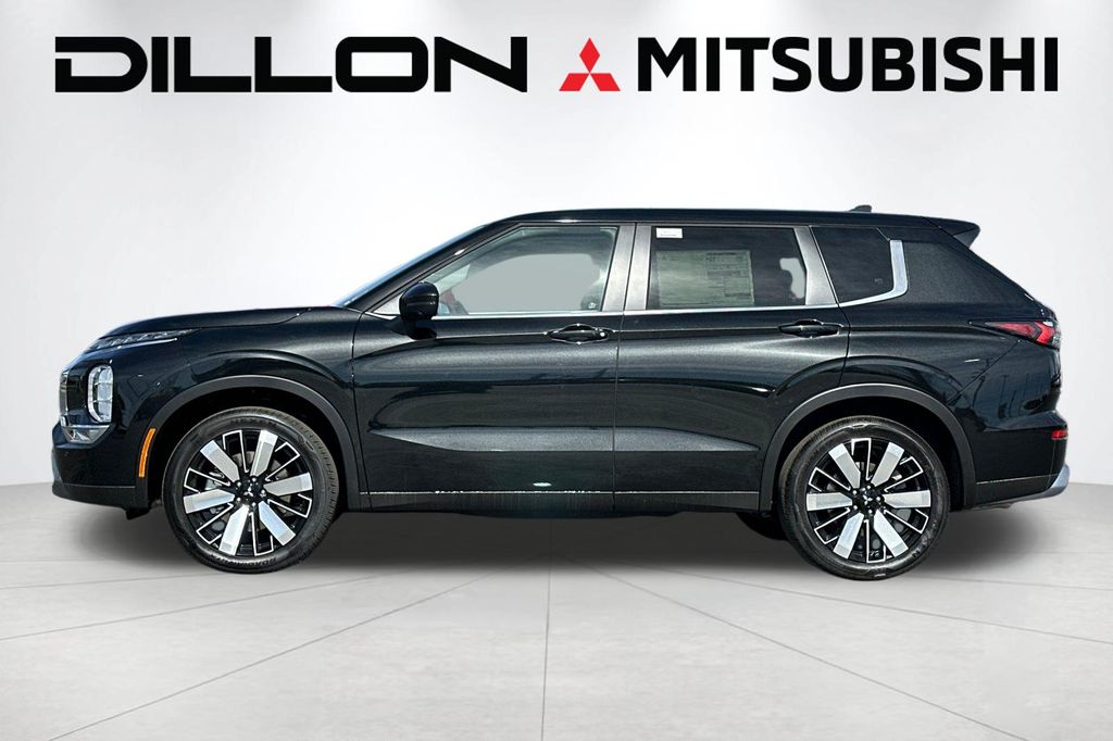 2026 Mitsubishi Outlander SE - Photo 6