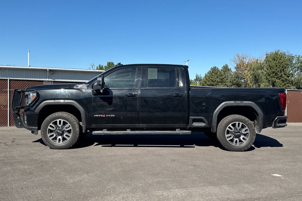 2022 GMC Sierra 2500HD AT4 - Photo 10