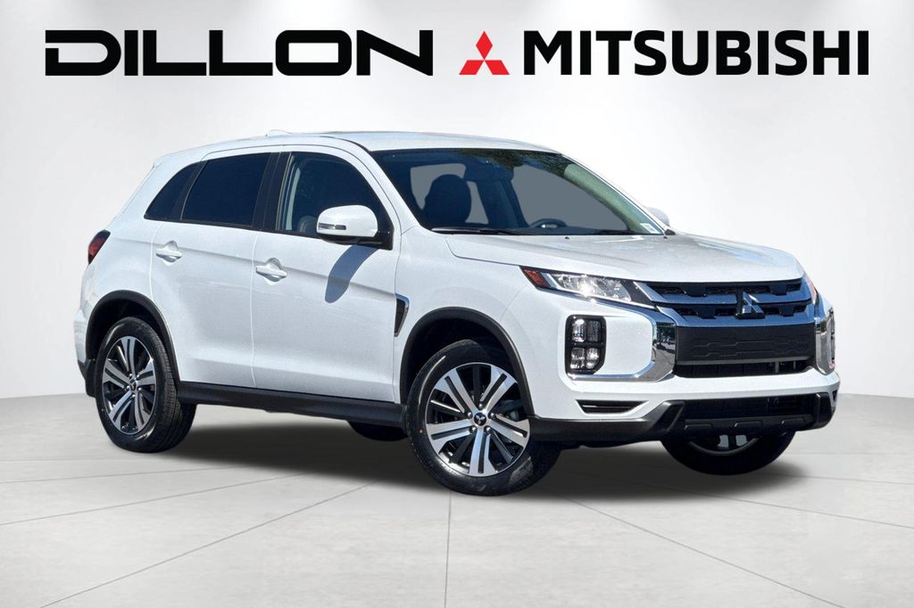 2026 Mitsubishi Outlander Sport 2.0 SE AWC CVT's photo