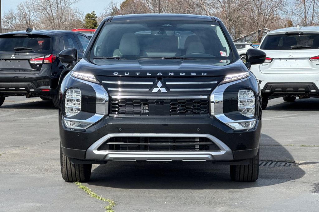 2026 Mitsubishi Outlander SE - Photo 11