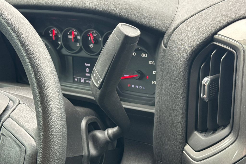 2025 GMC Sierra 1500 Pro - Photo 18