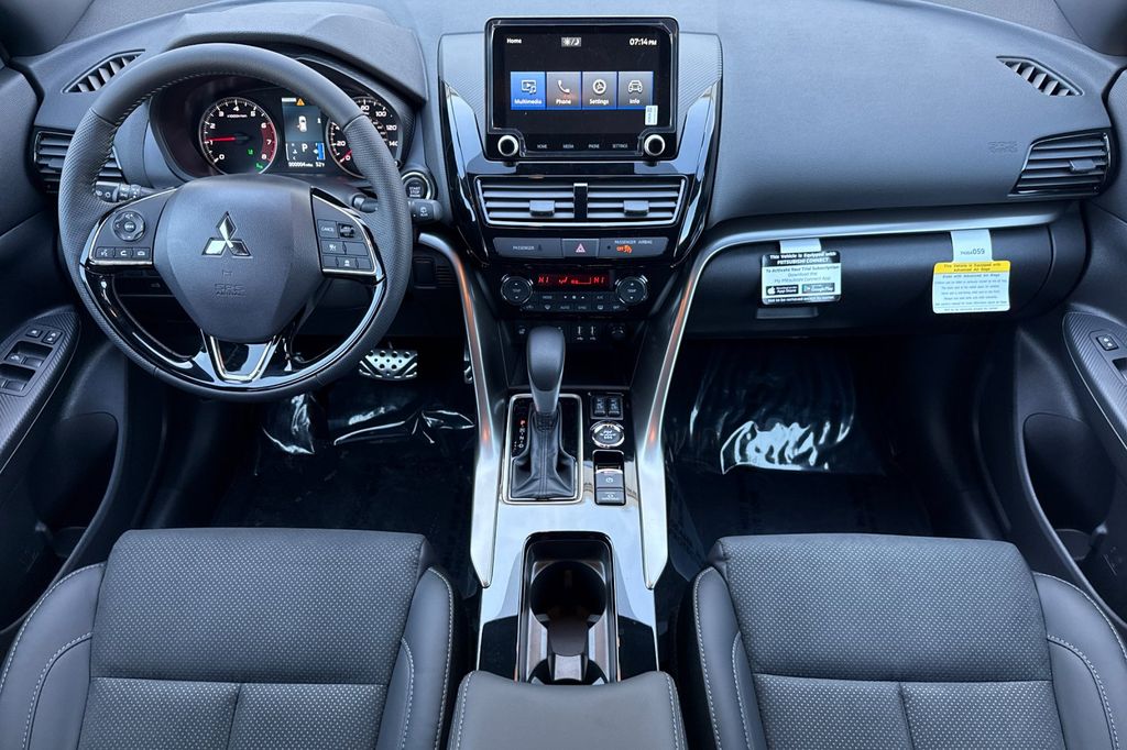 2026 Mitsubishi Eclipse Cross Black Edition - Photo 13