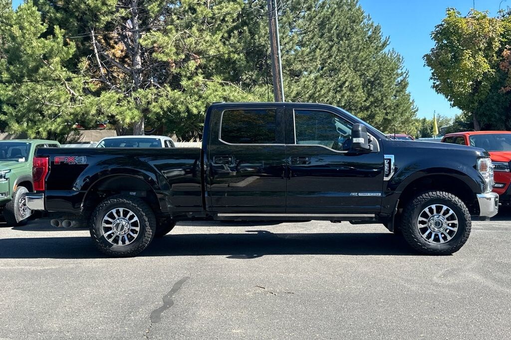 Used 2022 Ford F-350SD Lariat Truck