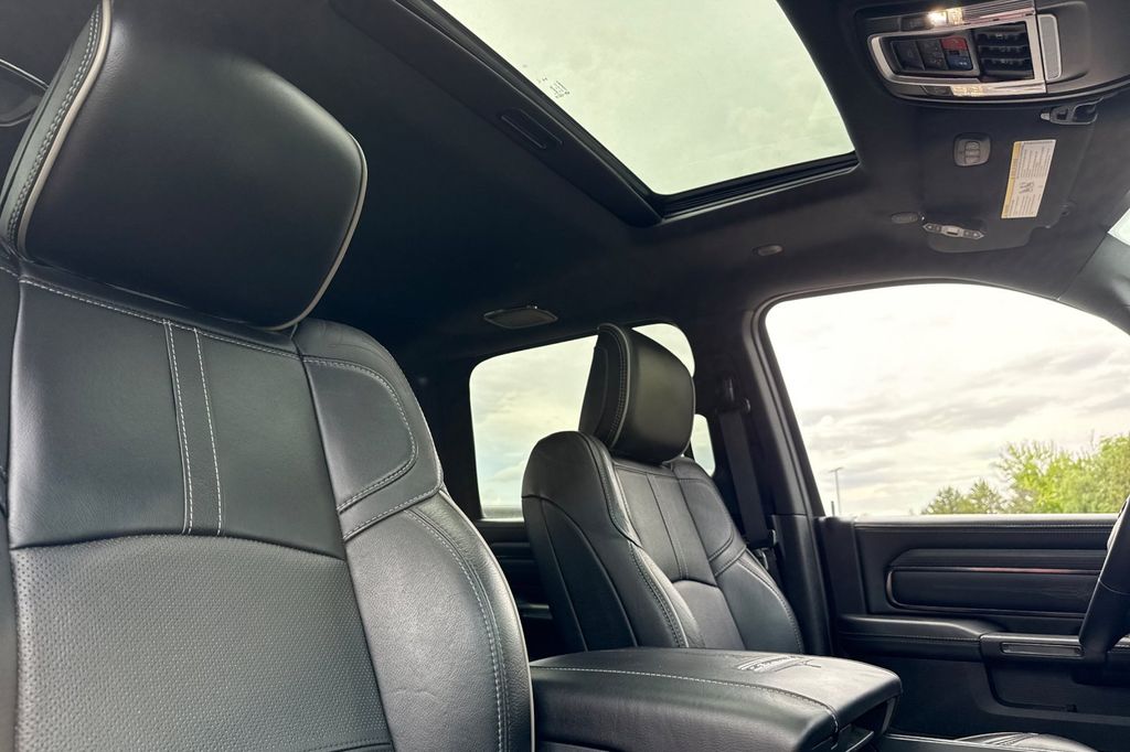 2024 RAM Ram 2500 Pickup Laramie Limited - Photo 15