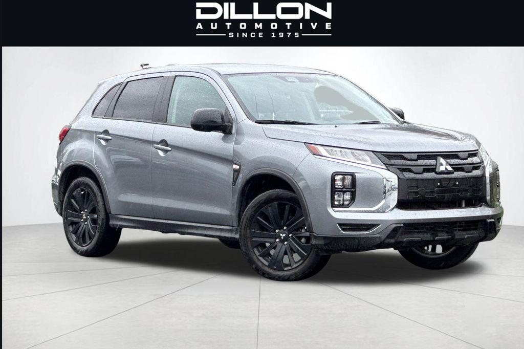 2025 Mitsubishi Outlander Sport 2.0 ES AWC CVT's photo
