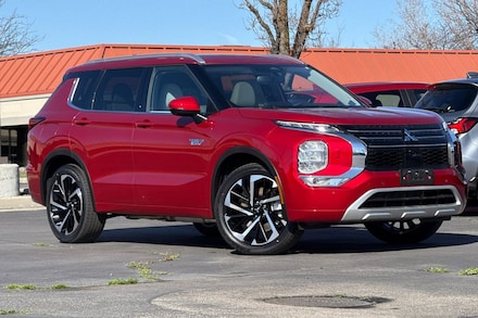 2025 Mitsubishi Outlander Phev SEL SUV