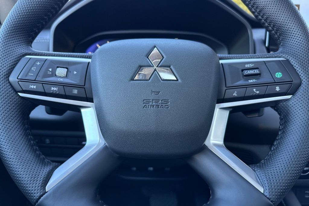 2026 Mitsubishi Outlander SE - Photo 24