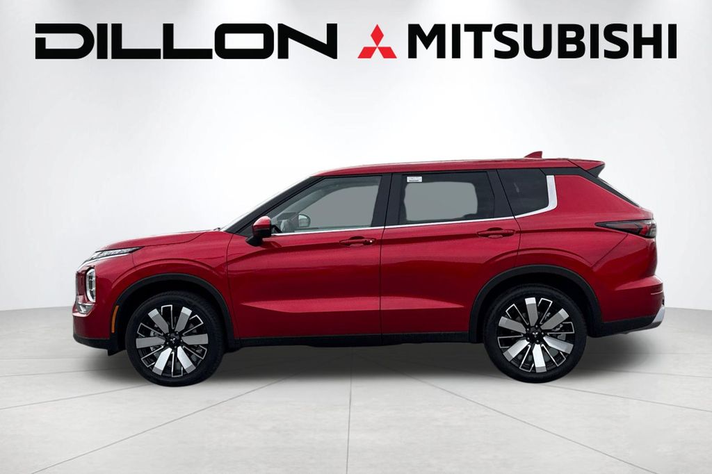 2026 Mitsubishi Outlander SE - Photo 7
