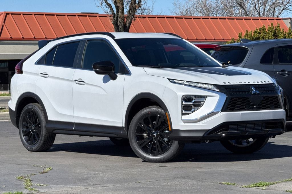 2026 Mitsubishi Eclipse Cross Black Edition - Photo 2
