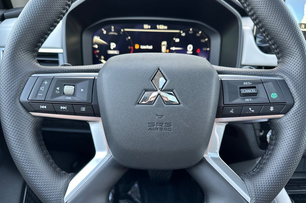 2026 Mitsubishi Outlander SE - Photo 23