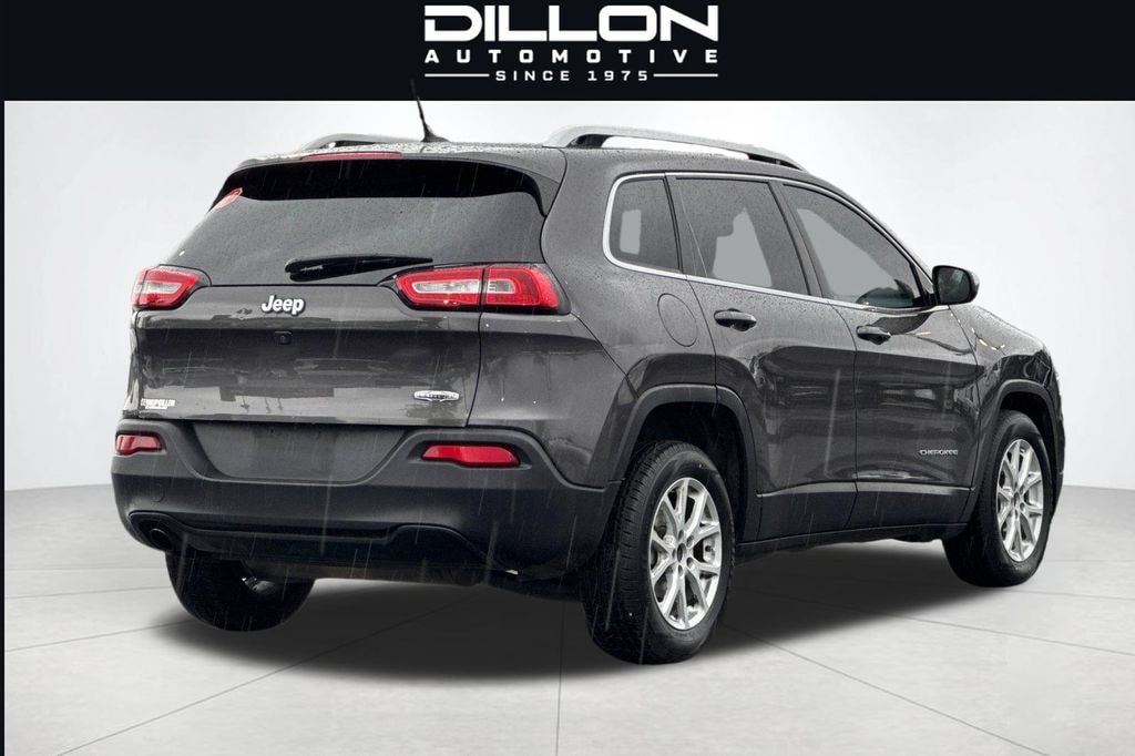 Used 2017 Jeep Cherokee Latitude SUV