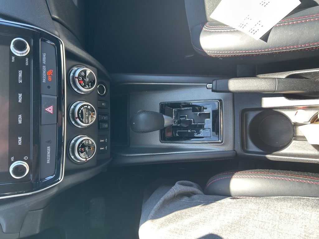 Used 2024 Mitsubishi Outlander Sport 2.0 ES SUV