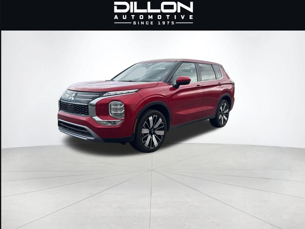 2025 Mitsubishi Outlander's photo