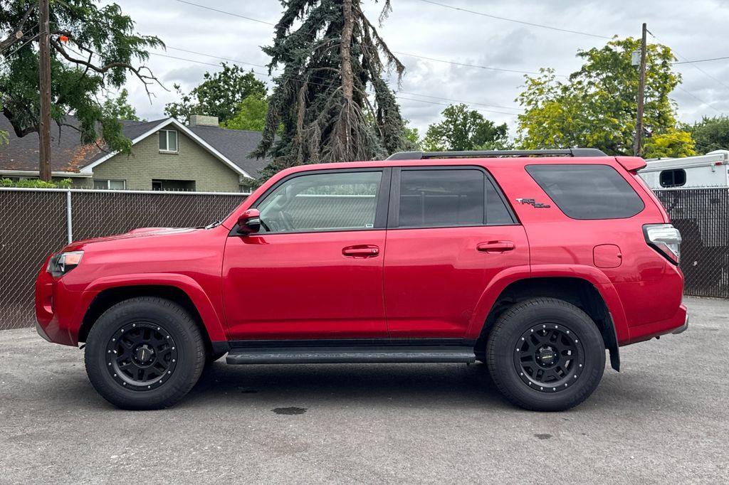 2021 Toyota 4Runner TRD Off-Road Premium - Photo 6