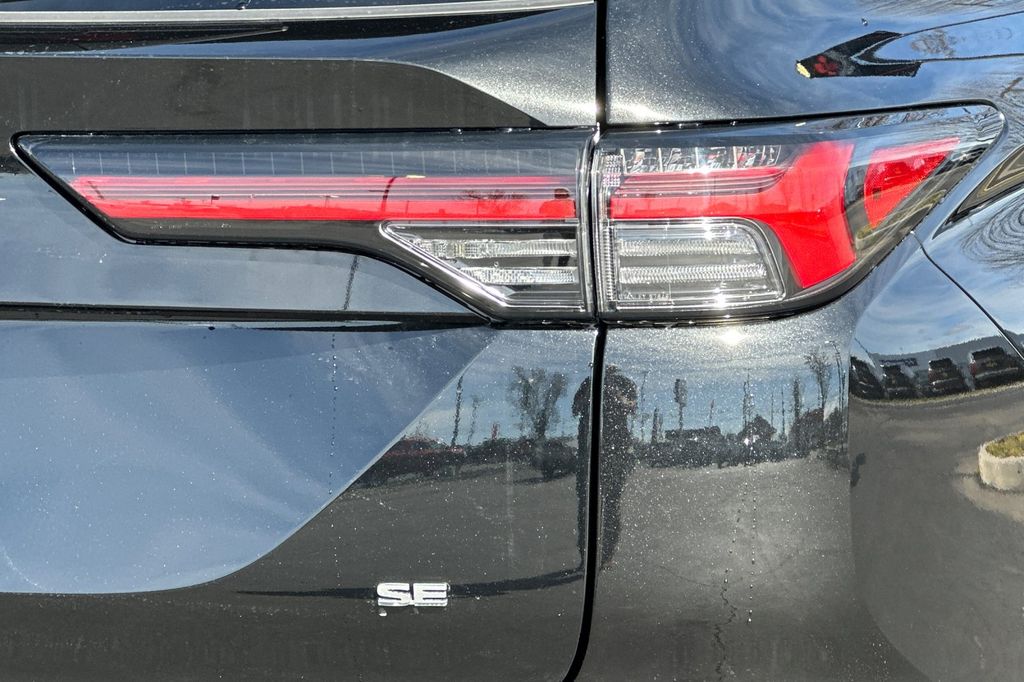 2026 Mitsubishi Outlander SE - Photo 25