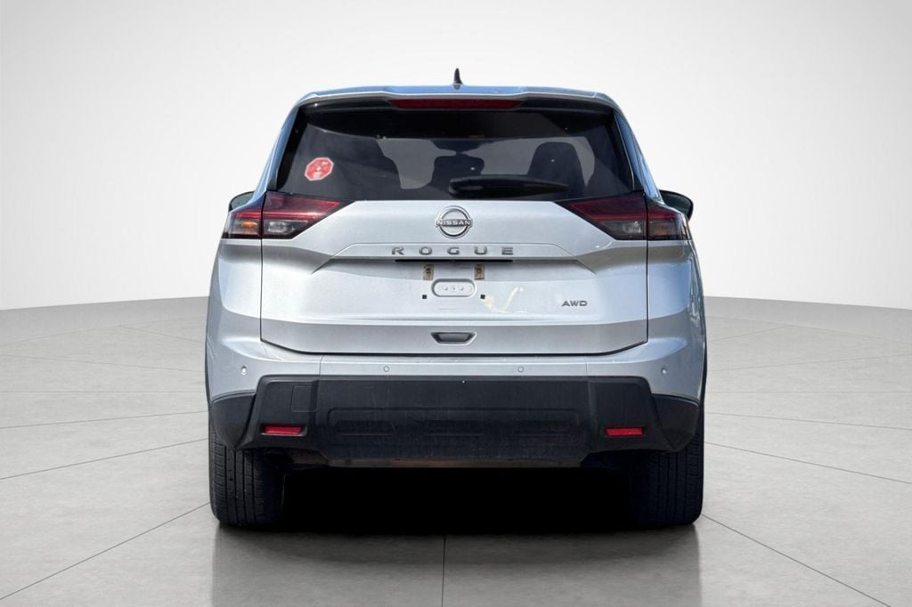 Used 2024 Nissan Rogue S SUV
