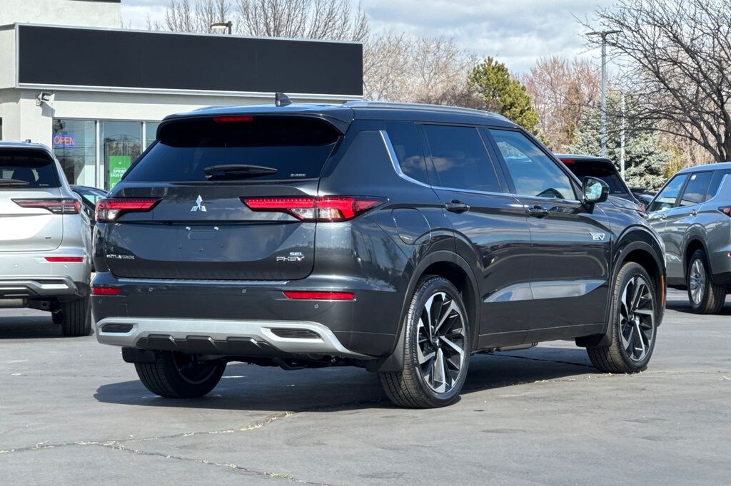 New 2025 Mitsubishi Outlander Phev SEL SUV