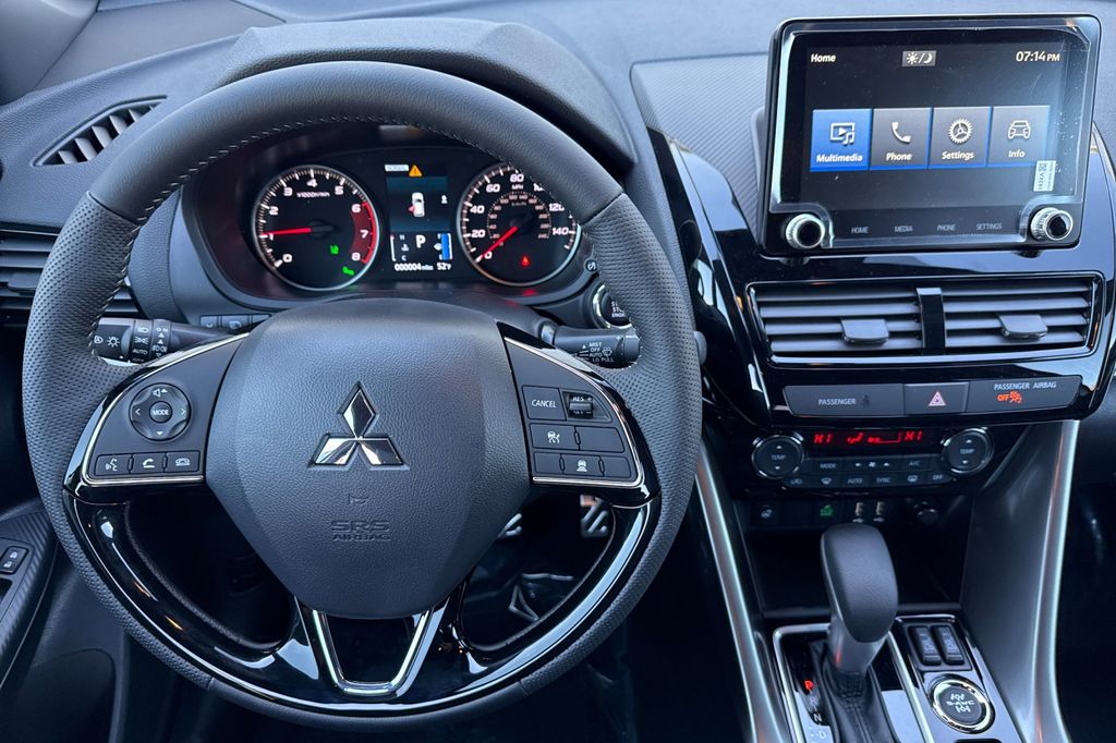 2026 Mitsubishi Eclipse Cross Black Edition - Photo 15