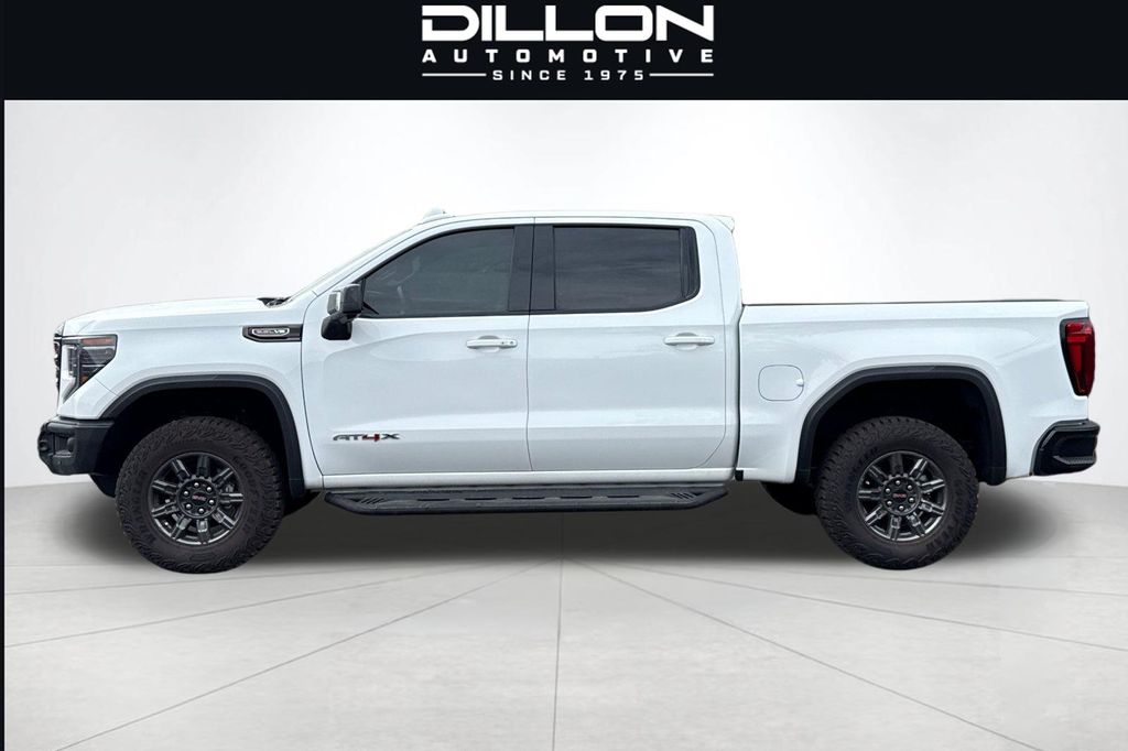 2024 GMC Sierra 1500 AT4X - Photo 6