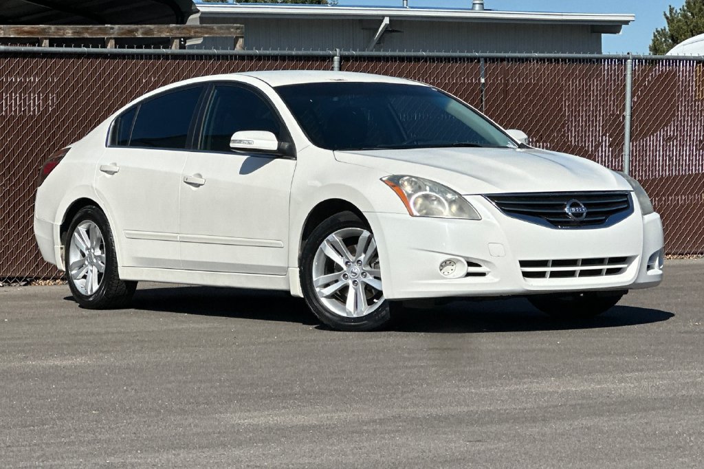 Used 2011 Nissan Altima SR with VIN 1N4BL2AP4BC128921 for sale in Boise, ID