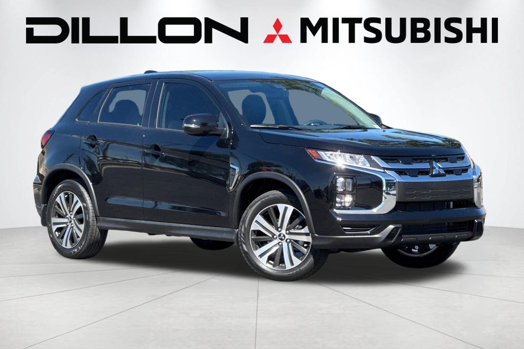 2026 Mitsubishi Outlander Sport 2.0 SE AWC CVT's photo