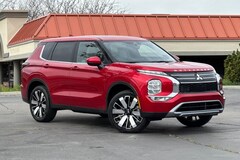 2026 Mitsubishi Outlander SE SUV