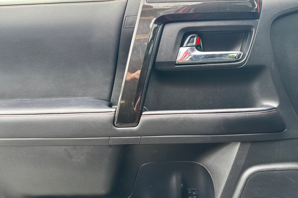 2021 Toyota 4Runner TRD Off-Road Premium - Photo 10