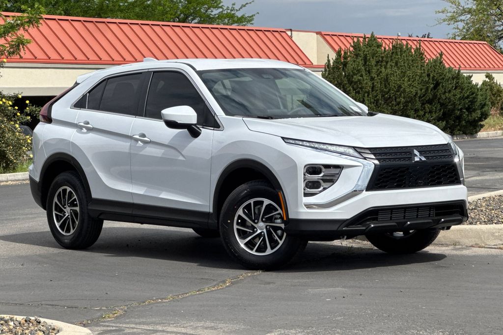 2026 Mitsubishi Eclipse Cross ES S-AWC's photo