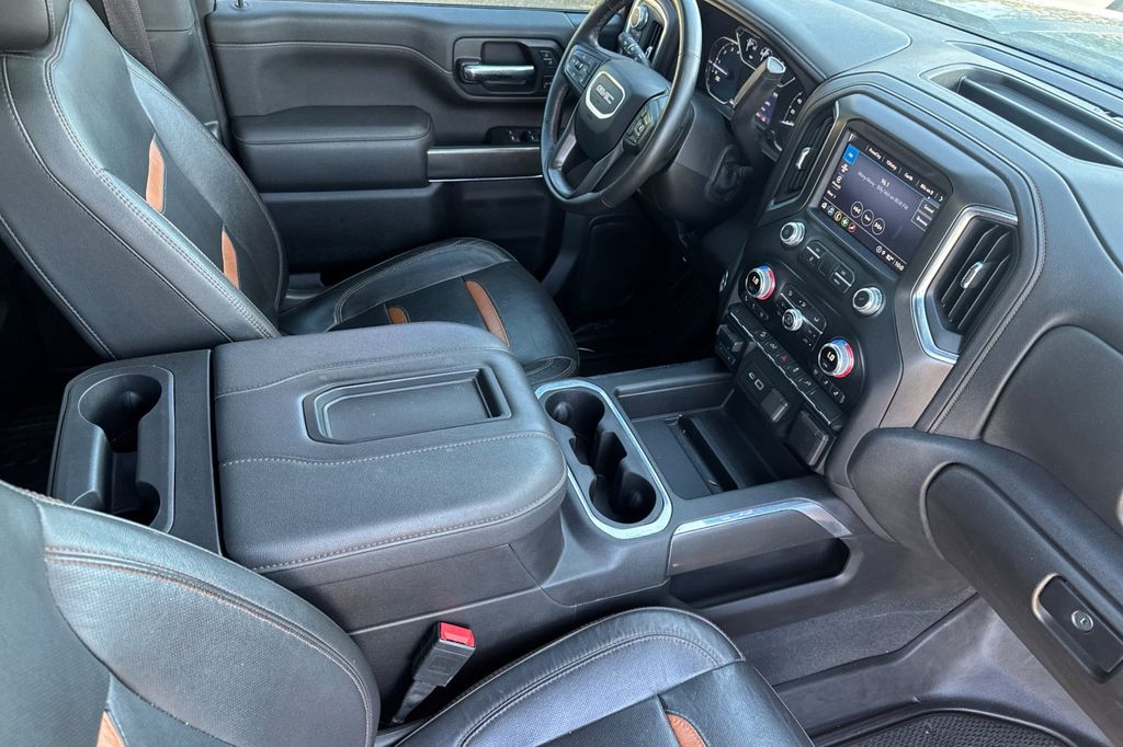 2022 GMC Sierra 2500HD AT4 - Photo 17