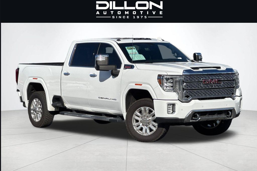 2020 GMC Sierra 4WD Crew Cab Standard Box Denali's photo