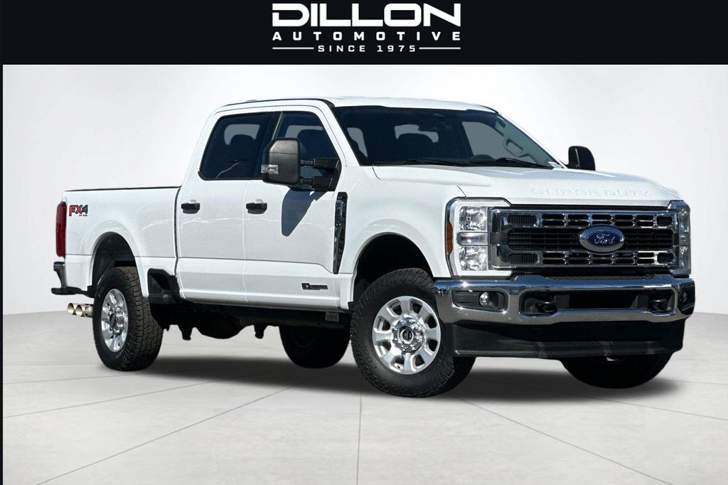 2024 Ford F-250 XLT 4x4 Crew Cab 8' Box's photo