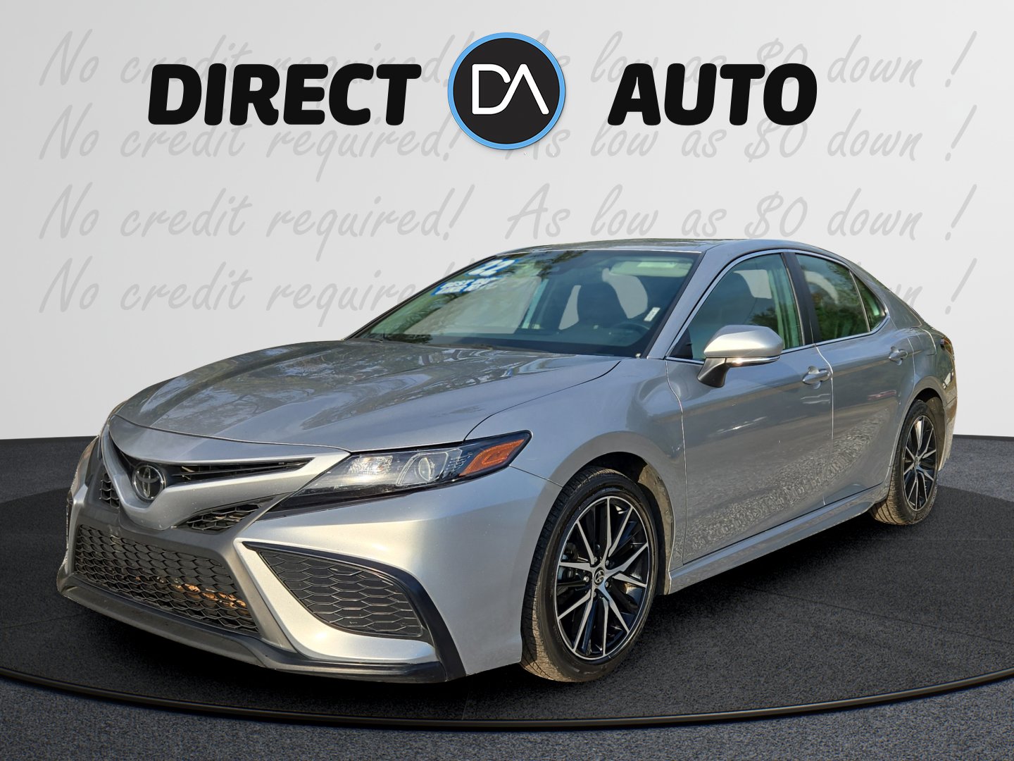 2022 Toyota Camry SE's photo