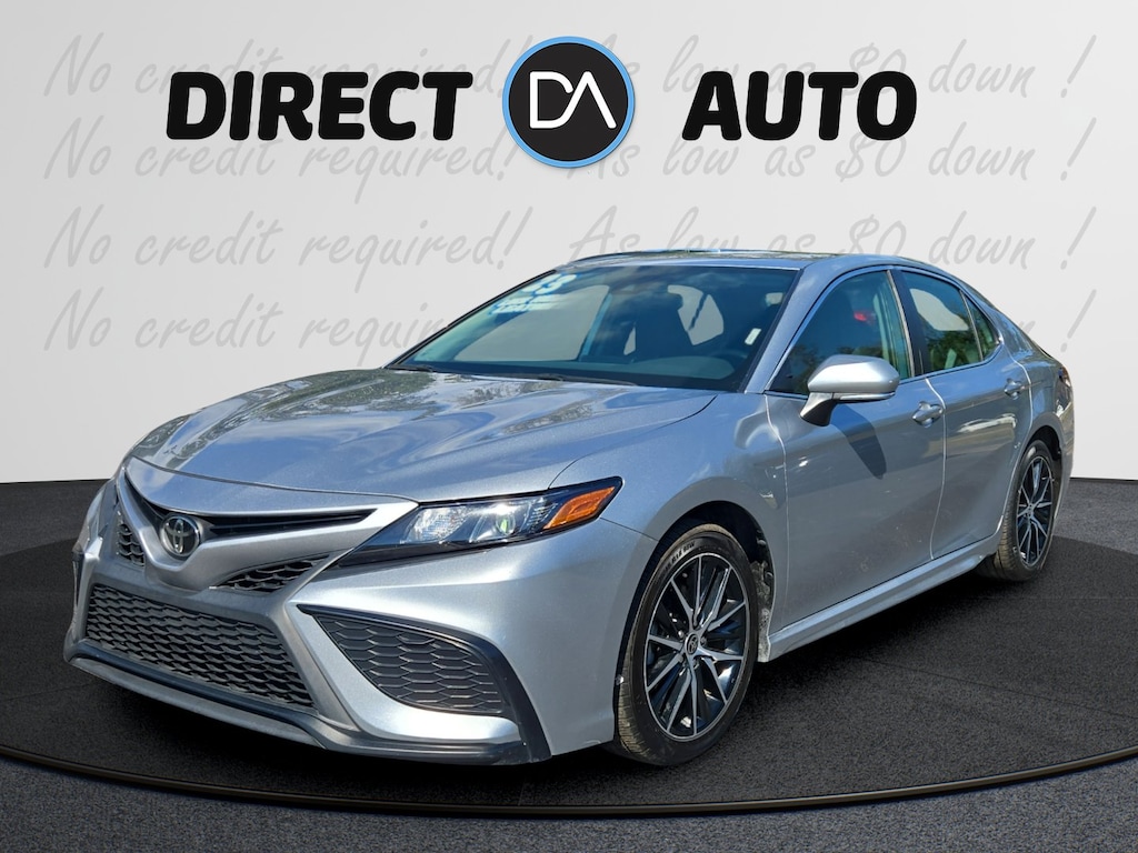 Used 2023 Toyota Camry SE Sedan