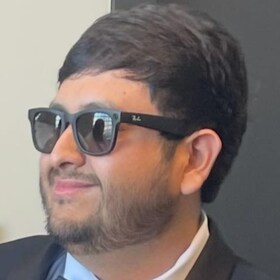 Staff member Javier Araujo from ID_72e6bd0e9d1e