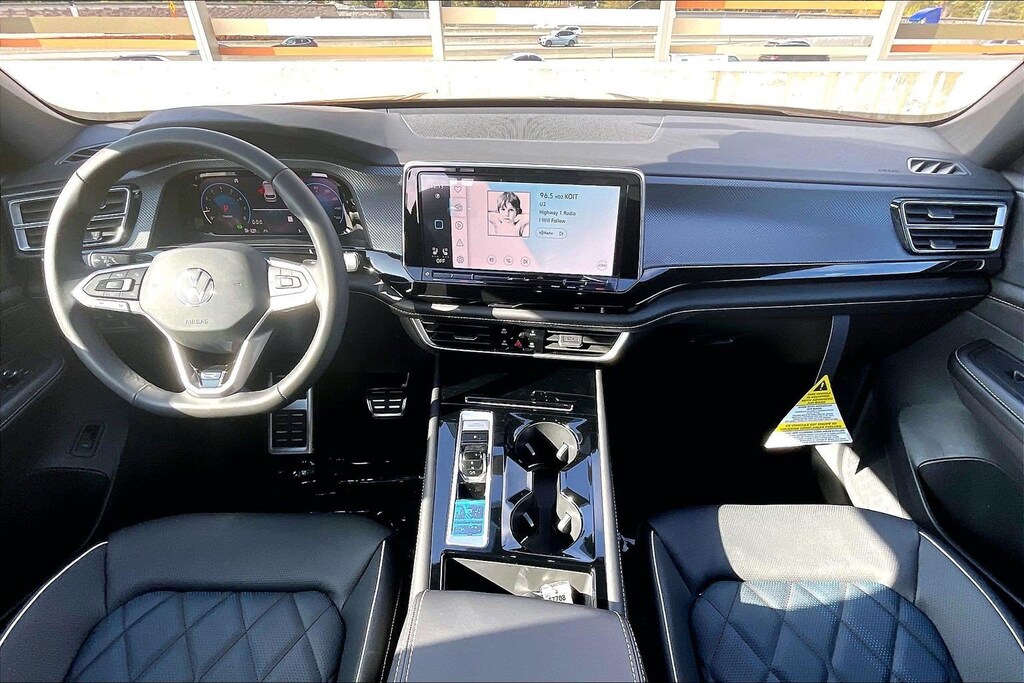 New 2026 Volkswagen Atlas Cross Sport 2.0T SEL Premium R-Line SUV