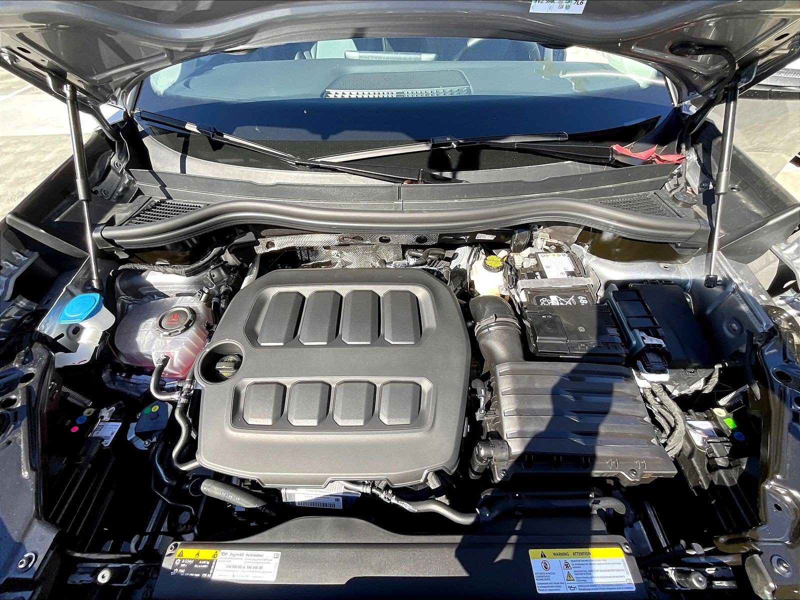 2026 Volkswagen Tiguan SE - Photo 9