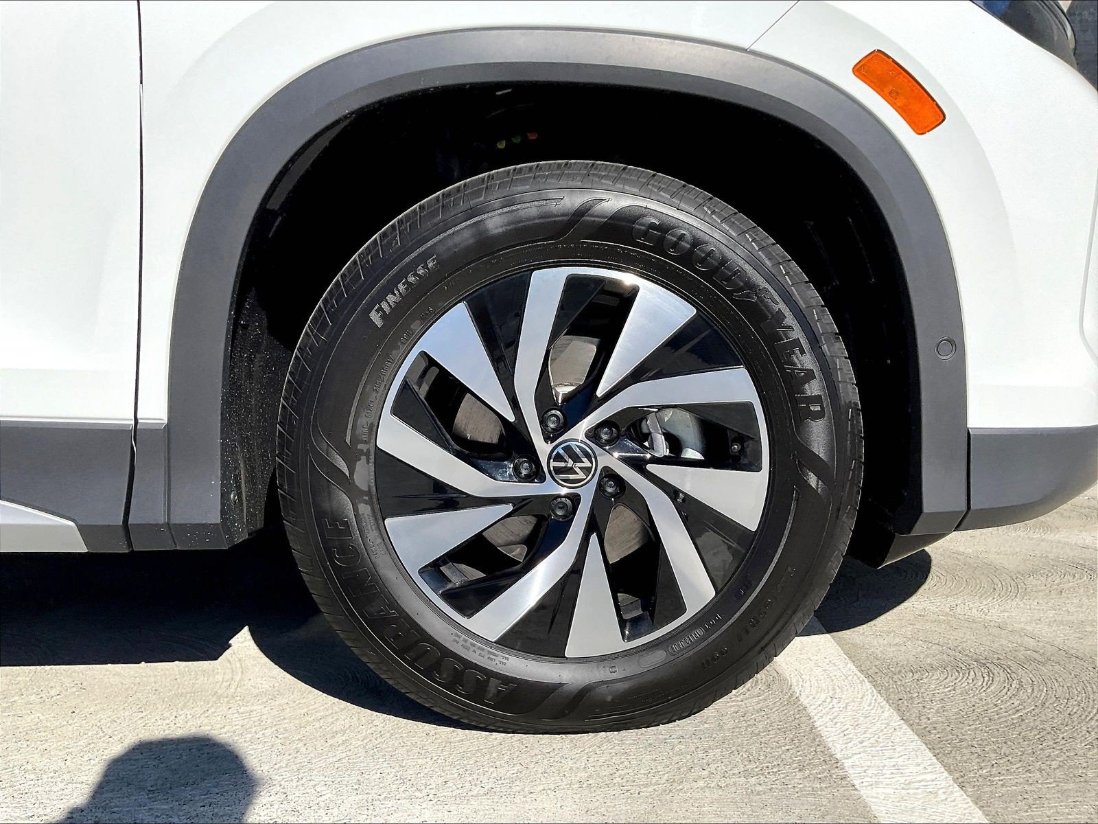 2026 Volkswagen Tiguan S - Photo 10