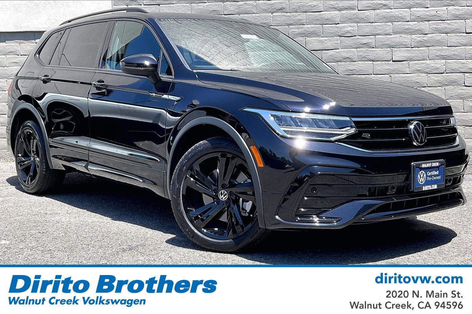 2023 Volkswagen Tiguan 2.0T SE R-Line Black's photo