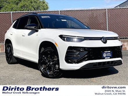 2025 Volkswagen Tiguan 2.0T SE R-Line Black SUV