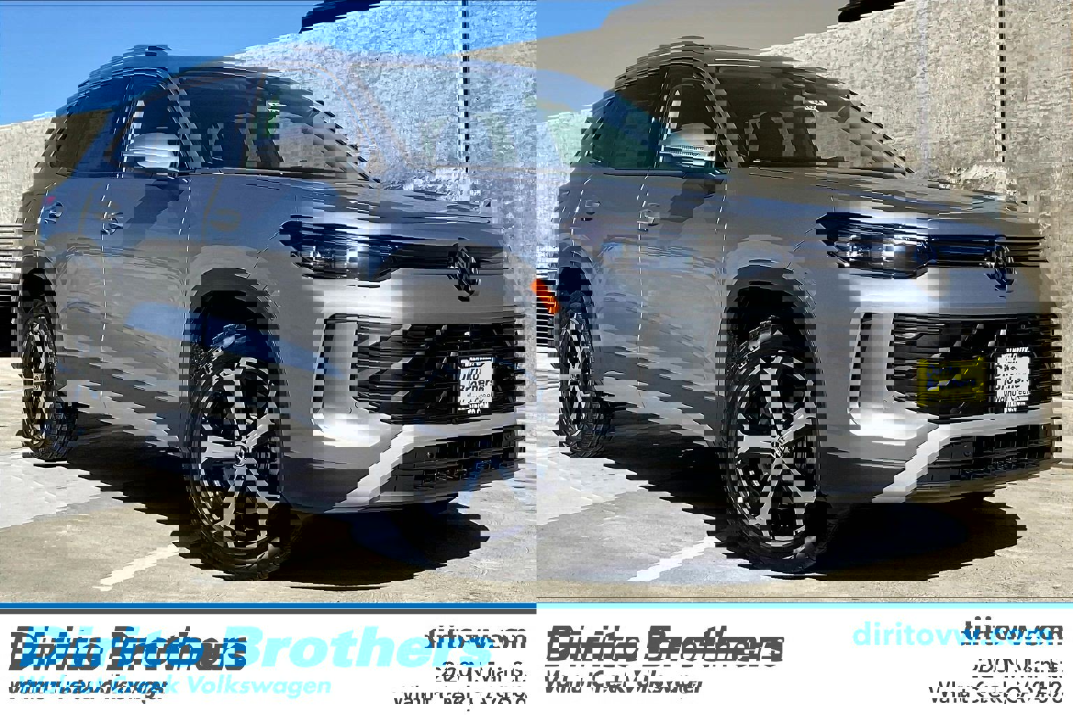 2026 Volkswagen Tiguan SE's photo