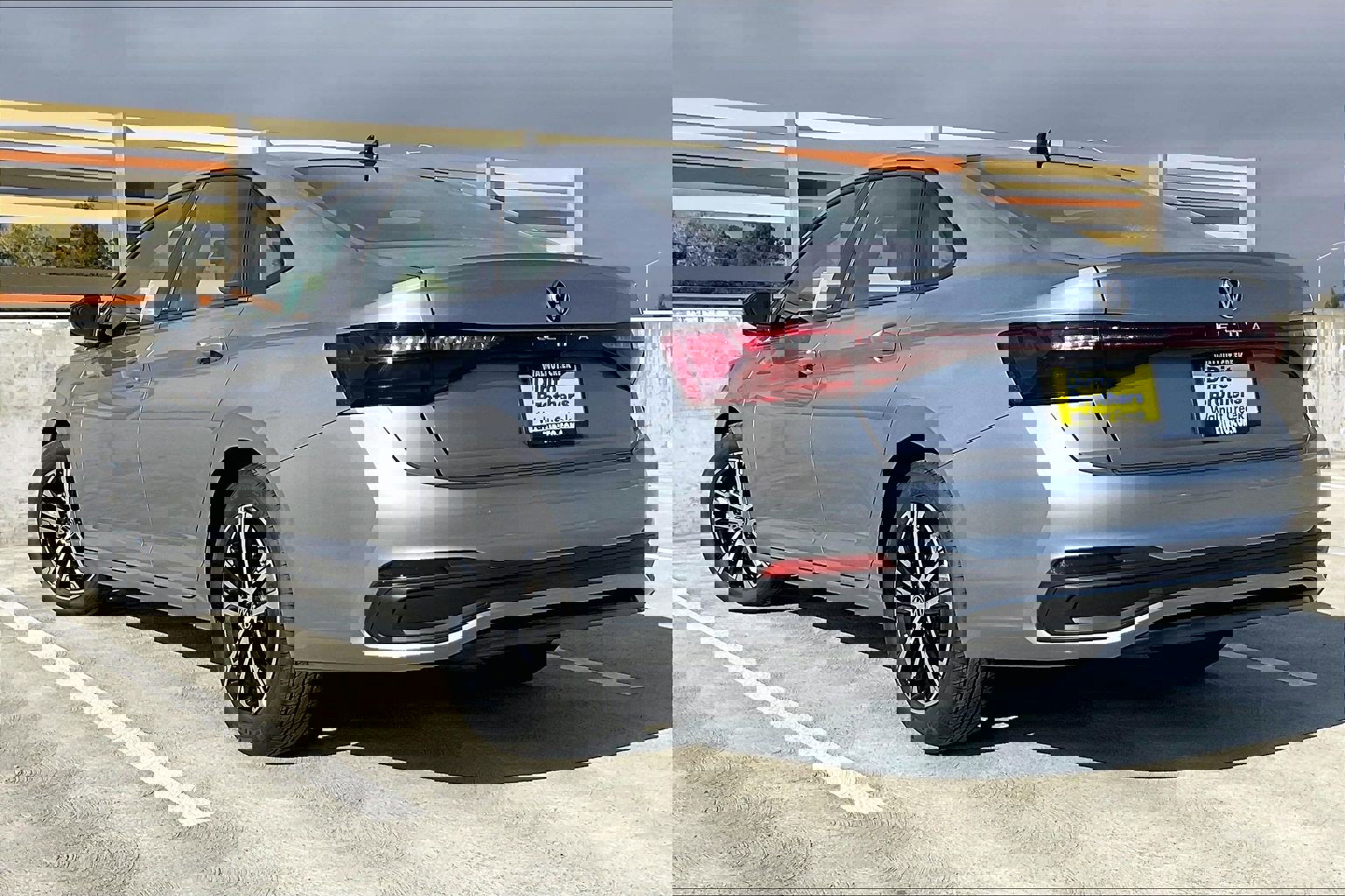 2026 Volkswagen Jetta 1.5T Sport photo 2