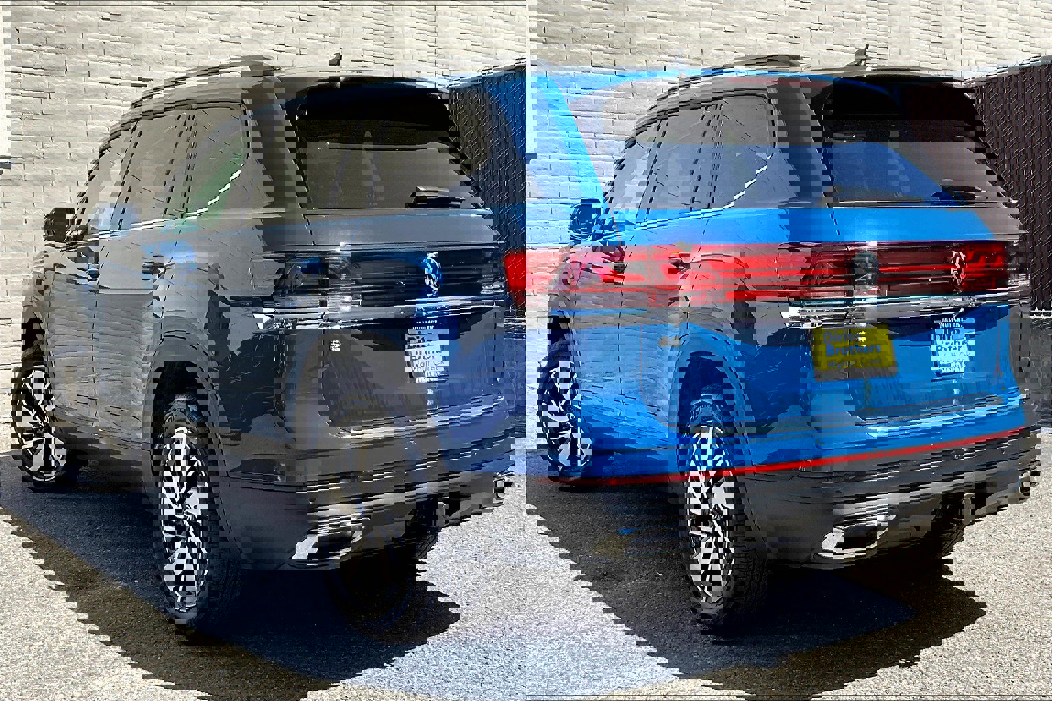 2026 Volkswagen Atlas SE Technology photo 2