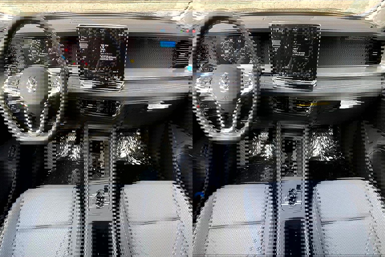 2026 Volkswagen Tiguan SE photo 4