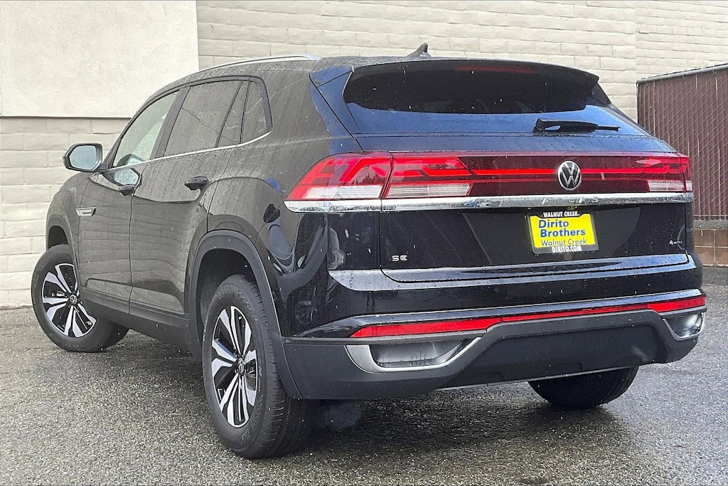 New 2026 Volkswagen Atlas Cross Sport 2.0T SE SUV